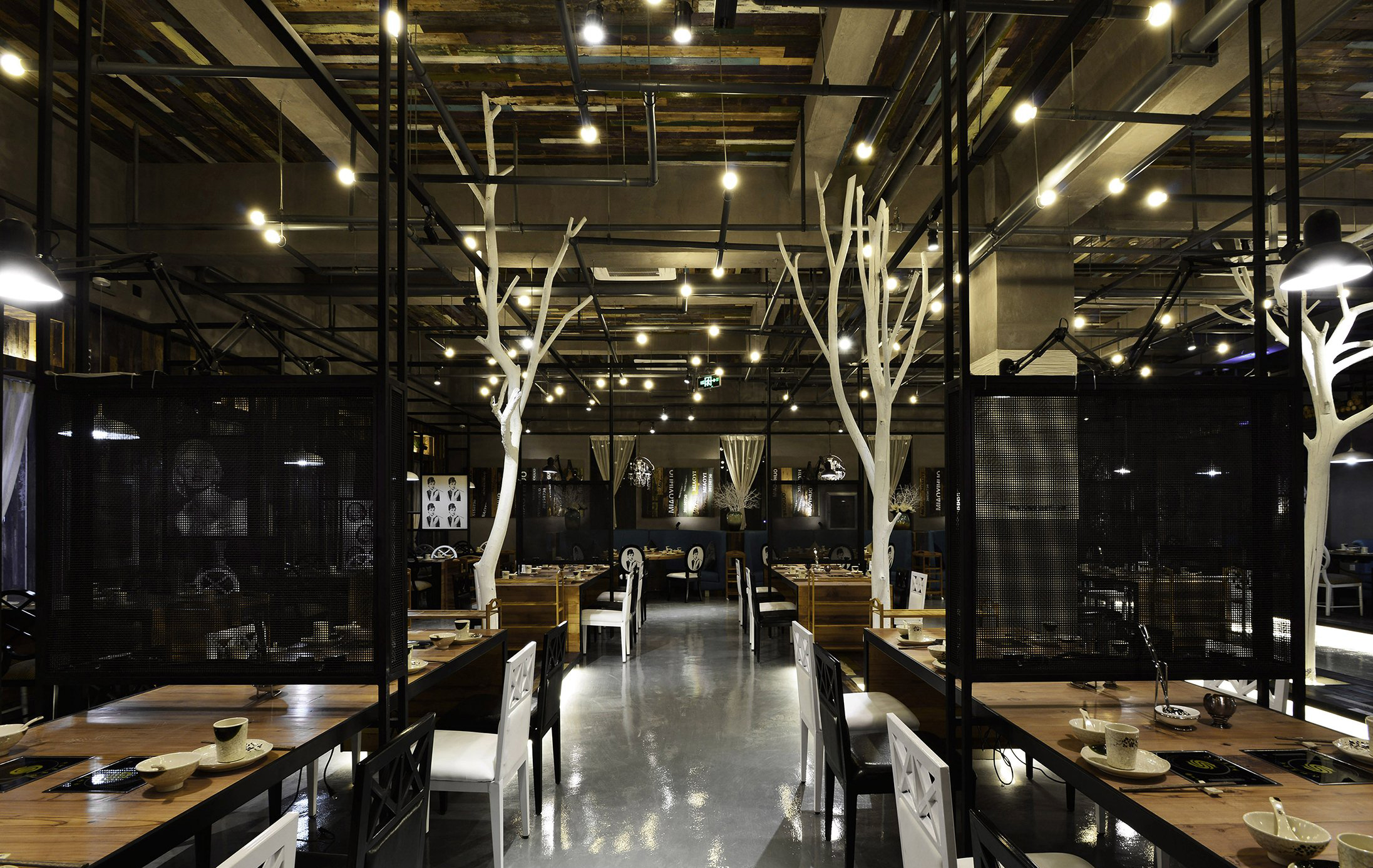 南京專業(yè)火鍋店裝修公司 火鍋店裝修應(yīng)重點(diǎn)解決